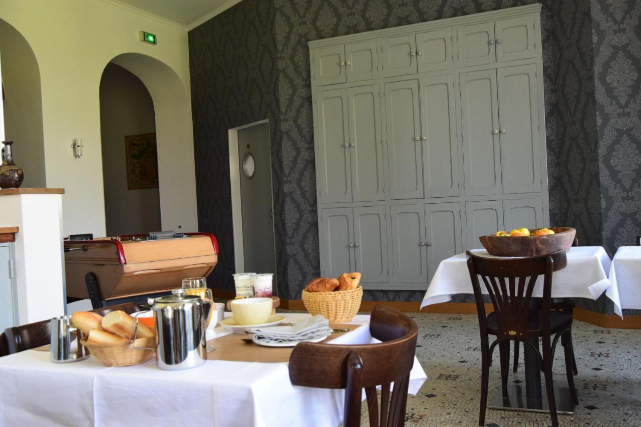 Chambres D'Hotes Le Clos Des Marronniers Douvres-la-Delivrande Экстерьер фото